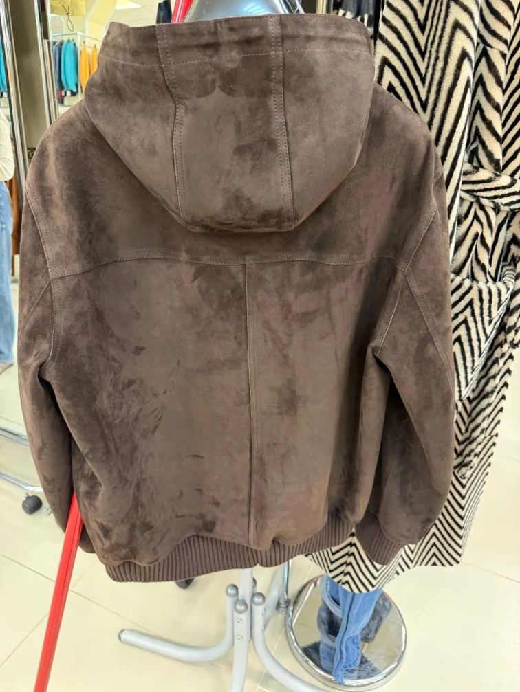 Мужская замшевая куртка бомбер премиум класса 567з, коричневая, размер 50, артикул 29850-1