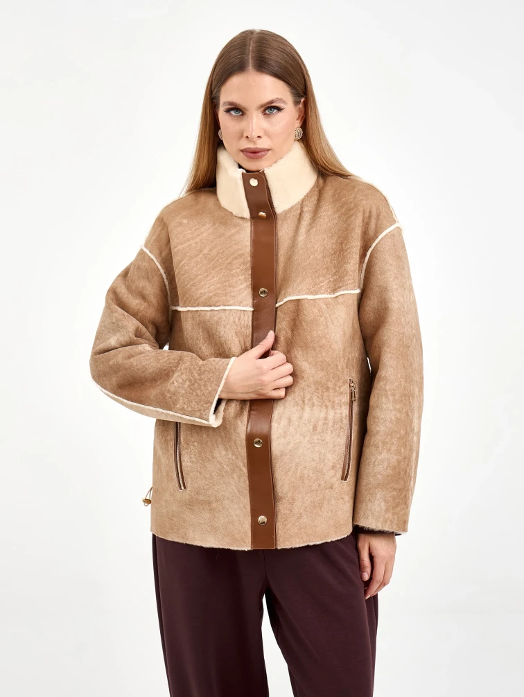 Короткая женская дубленка 2074, бежевая, размер 44, артикул 65250-0