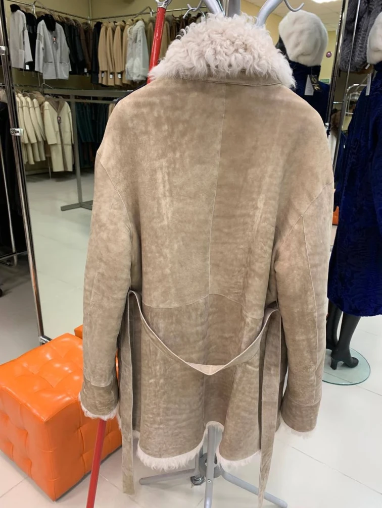 Короткая женская дубленка из тиградо 2078, бежевая, размер 44, артикул 65270-1