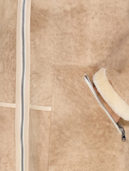 Бежевая женская дубленка с капюшоном 2061, размер 44, артикул 65210-4