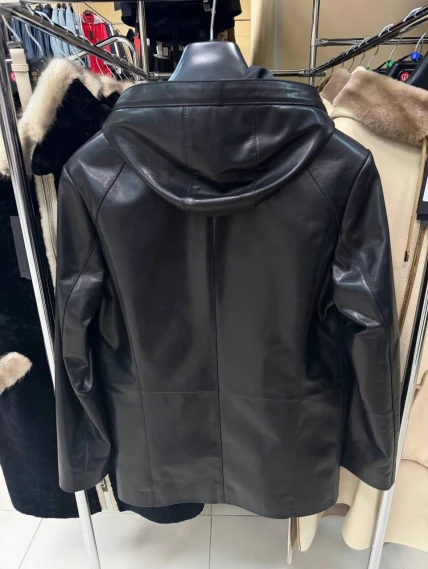 Мужская черная кожаная куртка с капюшоном премиум класса 552, размер 48, артикул 29840-1