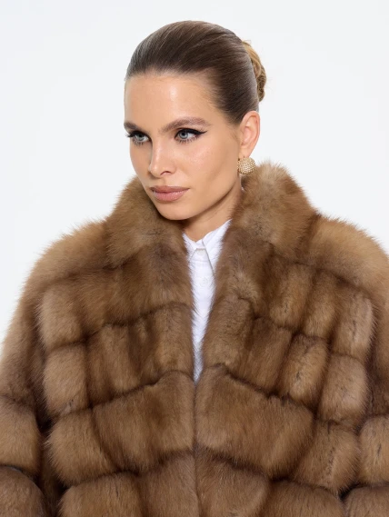 Женская шуба из меха куницы Л511-317, натуральная, размер 46, артикул 64880-3
