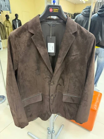 Коричневый мужской замшевый пиджак премиум класса 566з-0